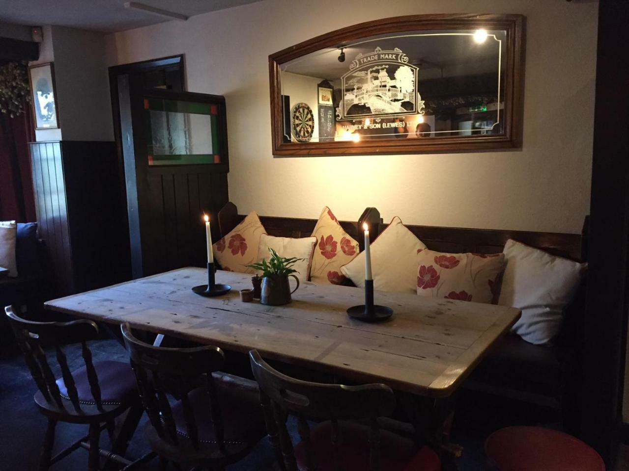 The Blackboys Inn Framfield Esterno foto